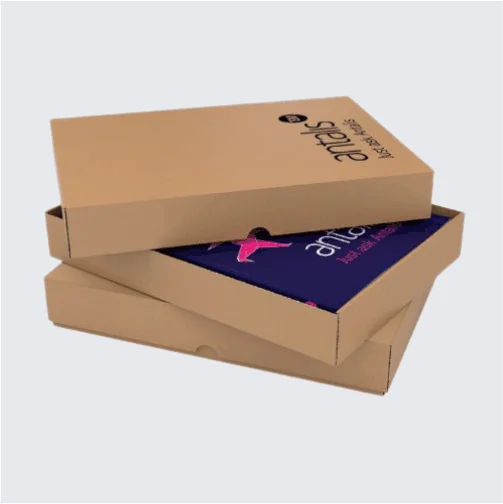 Coloured cardboard boxes with lids Stylish shipping box with lid for branded product packaging.